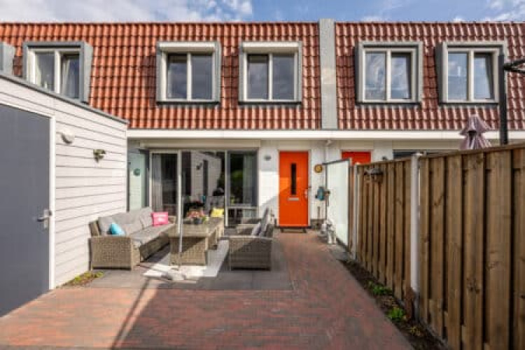 Kattewacht 14, Dirksland