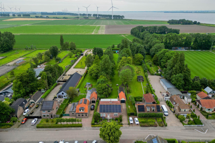 Vrouwtjesweg 52, Stad aan 't Haringvliet