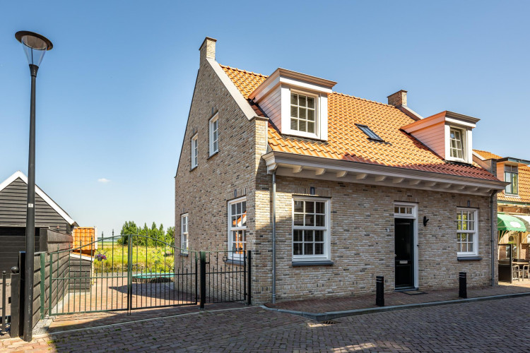 Vissersdijk 67, Middelharnis