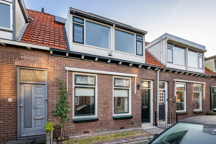 Dirk Bosstraat 12, Middelharnis