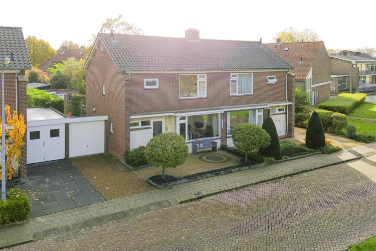 Grijsoord 4, Oude-Tonge