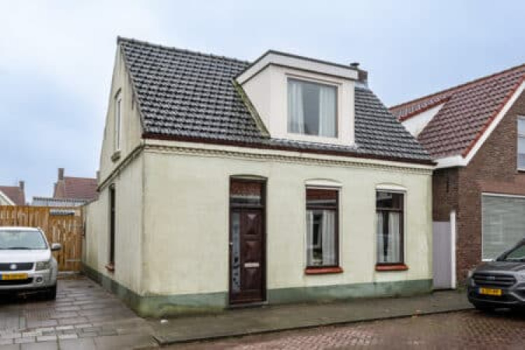 Emmastraat 54, Oude-Tonge