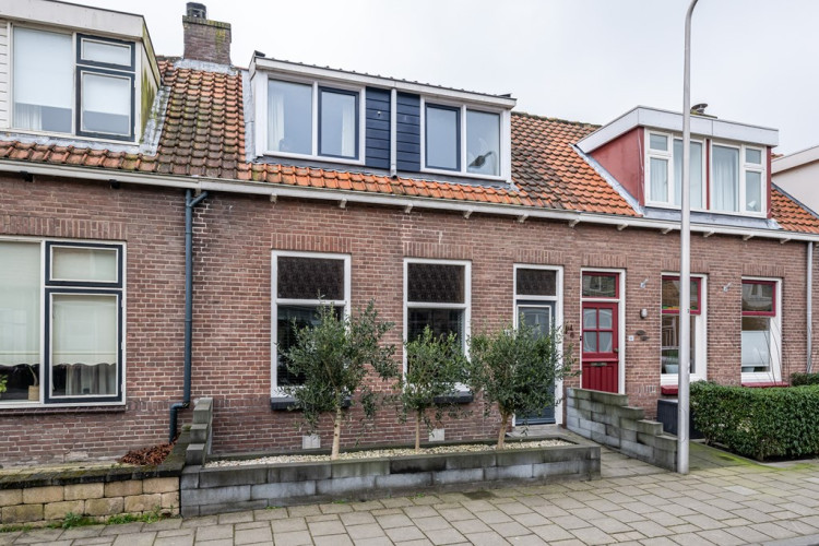 Lijnbaanstraat 9, Middelharnis