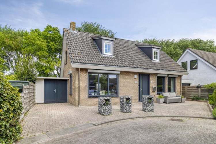 Rustburg 52, Ouddorp