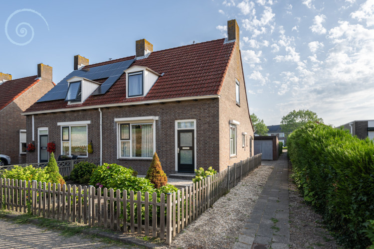 Bommelsedijk 33, Achthuizen