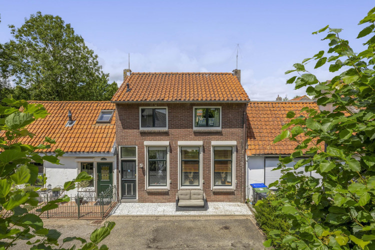 Nieuwstraat 33, Stad aan 't Haringvliet
