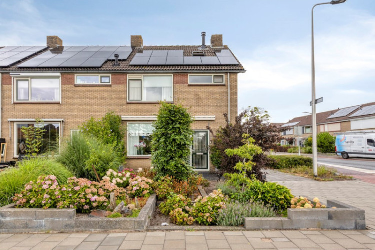 Rottenburgseweg 118, Middelharnis