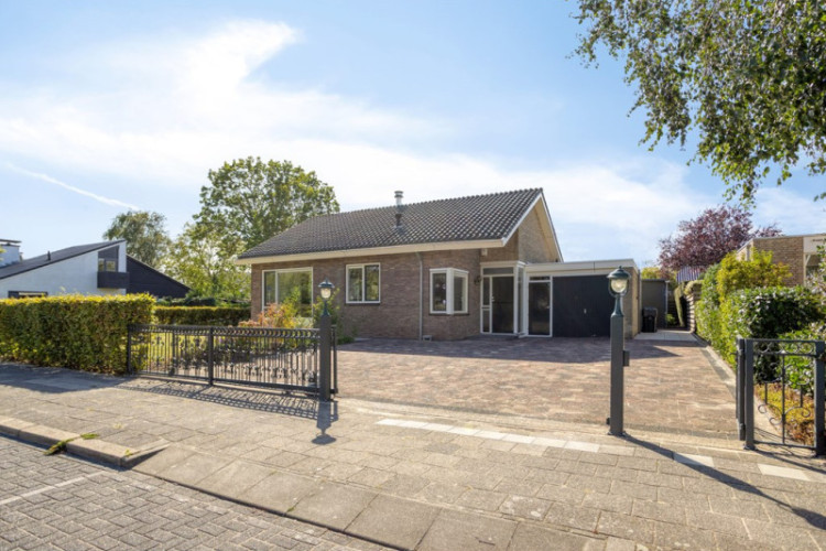 Doetinchemsestraat 12, Middelharnis