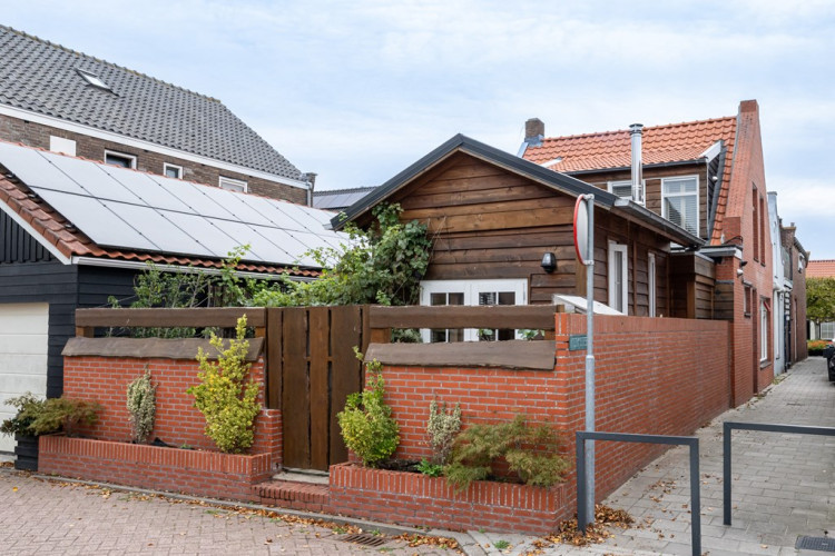 Kerksteeg 4, Stellendam