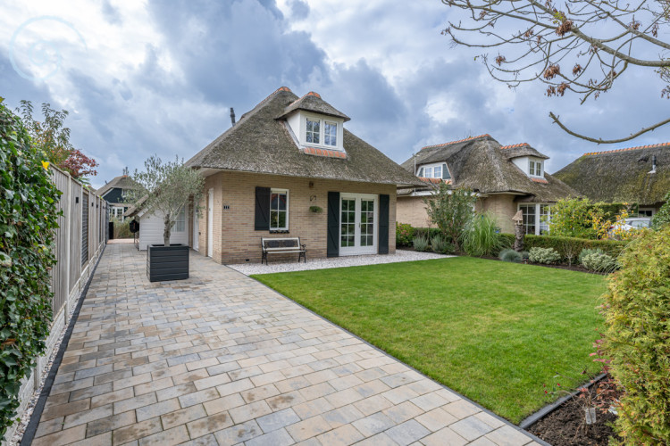 Dieklaan 12, Middelharnis