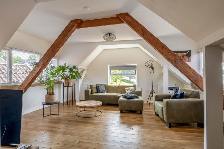 Zuid Achterweg 2, Ooltgensplaat