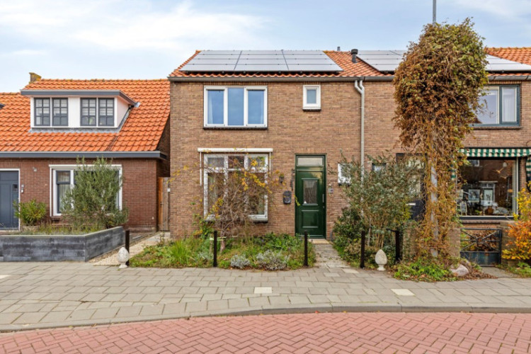 Meidoornstraat 36, Stellendam