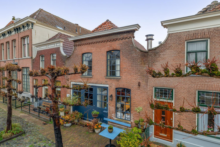 Voorstraat 13, Ooltgensplaat