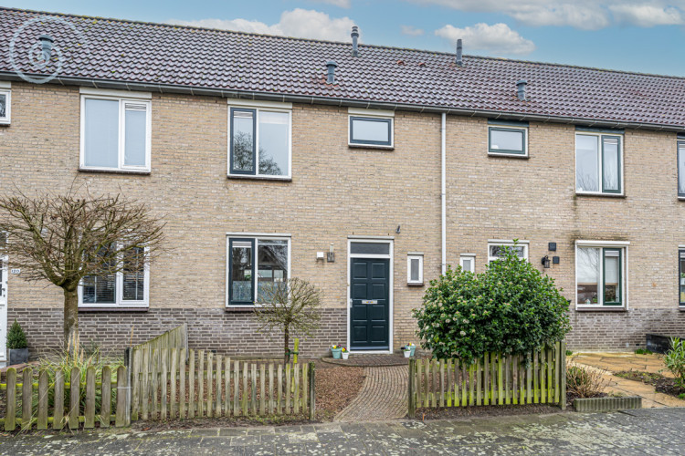 Prins Bernhardlaan 118, Middelharnis