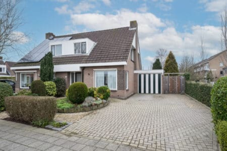 Dorpsweg 91, Sommelsdijk