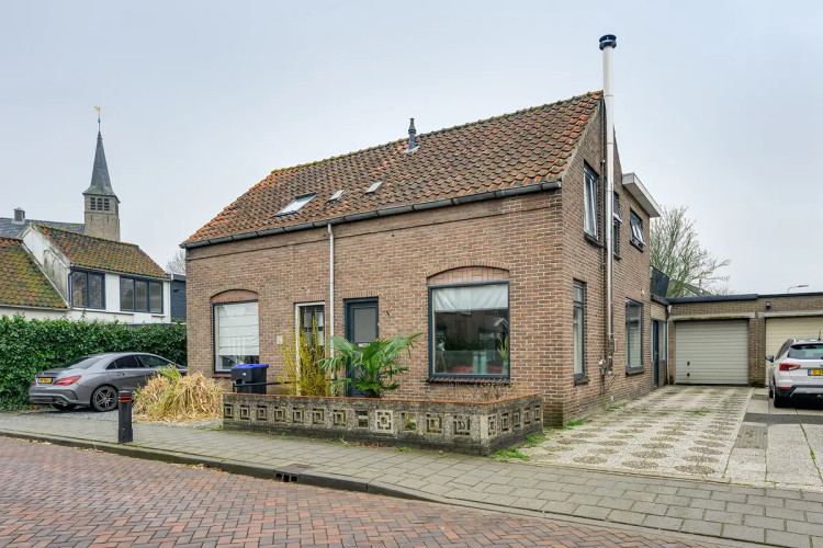 Nieuwstraat 39, Stad aan 't Haringvliet