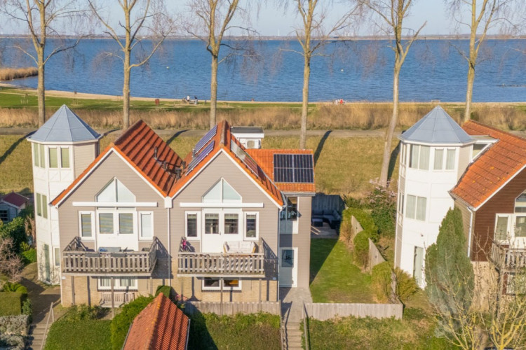 Dieklaan 35, Middelharnis