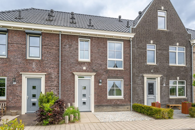 Grondzeilerstraat 32, Oude-Tonge