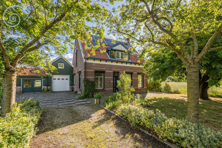 Peuterdijk 44, Herkingen