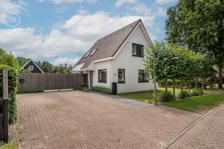 Vissersstraat 17, Ouddorp