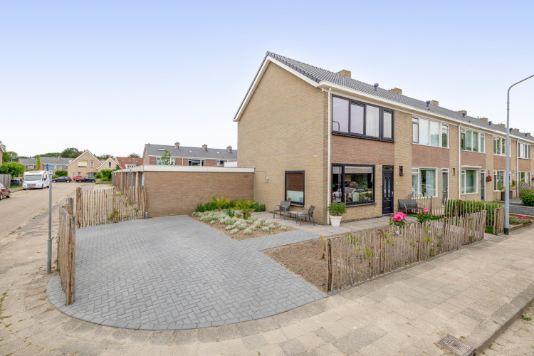 Mariniersweg 32, Oude-Tonge