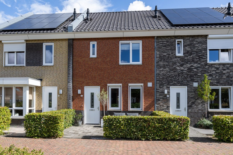 Molenplein 10, Middelharnis