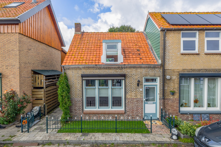 Nieuwstraat 28, Herkingen