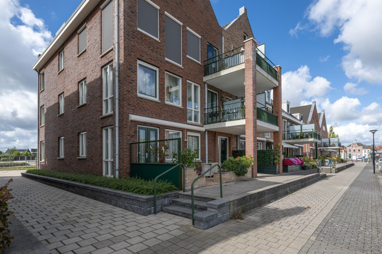 Handelskade 21, Oude-Tonge