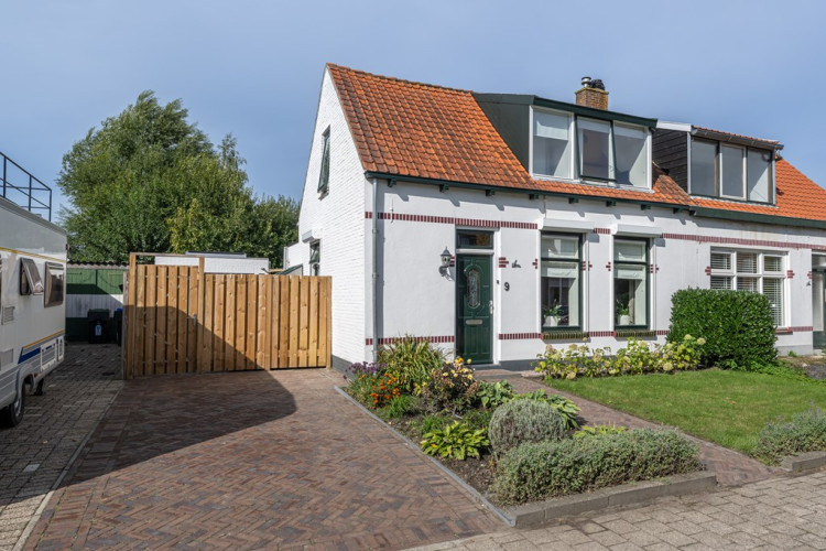 Wilhelminalaan 9, Dirksland