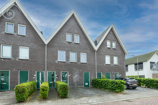 Mr Iman Caustraat 23 Stellendam