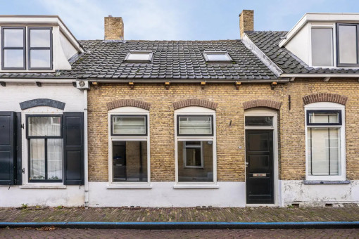 Weeshuisstraat 12 Sommelsdijk