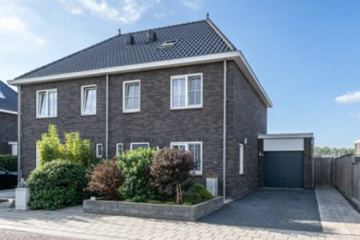 De Redoute 56 Stad aan 't Haringvliet