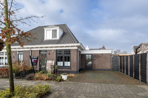 Eikenlaan 2 Dirksland