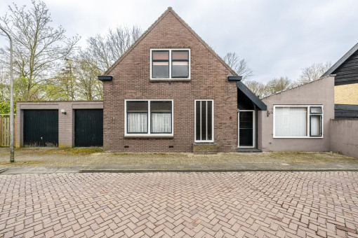 Steneweg 4 Middelharnis