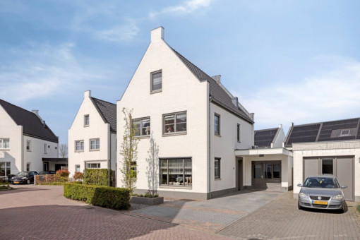 Eikenlaan 3 Ooltgensplaat