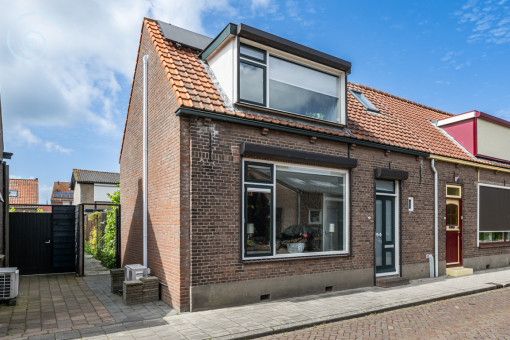 Ds. C.W. van de Poelstraat 14 Den Bommel