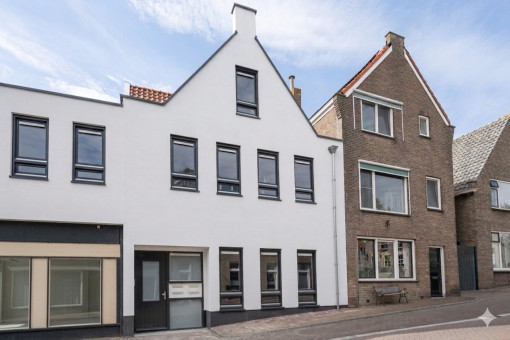 Voorstraat 6 Den Bommel