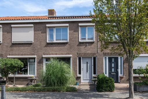 Steneweg 55 Middelharnis