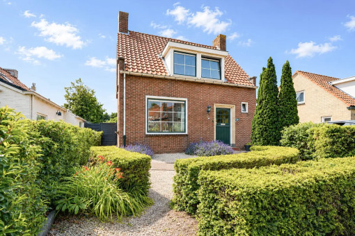 Dorpsweg 11 Ouddorp