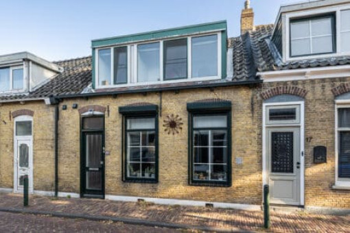 Weeshuisstraat 15 Sommelsdijk